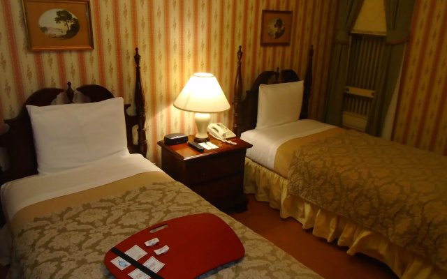 photo 4 of Stanyan Park Hotel