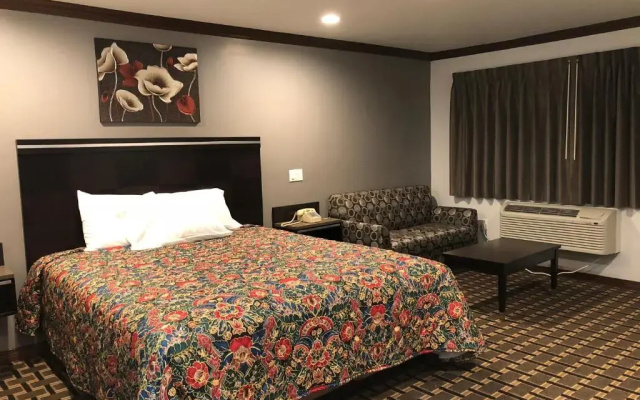 photo 2 of Starlight Inn South El Monte