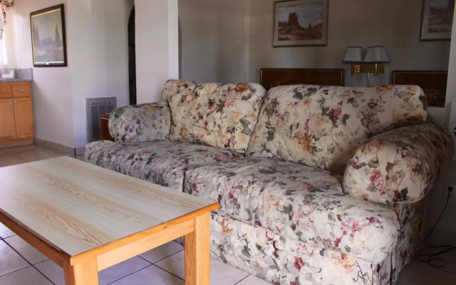 photo 3 of Starlite Motel