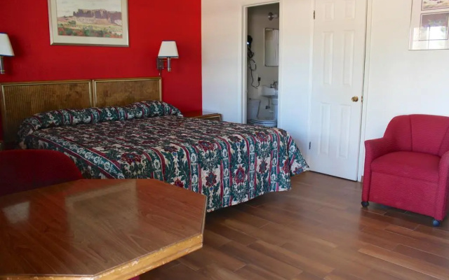 photo 5 of Starlite Motel