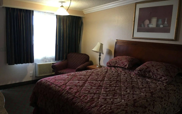 photo 2 of Starlite Motel