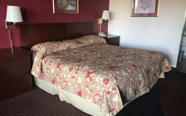 photo 5 of Starway Inn