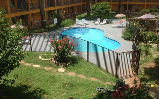 photo 5 of Stay Express Inn & Suites Sweetwater