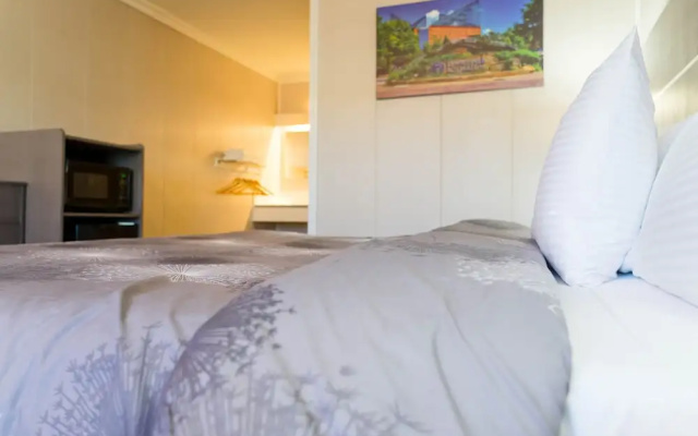 photo 5 of Stay Express Inn Chattanooga