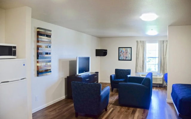 photo 3 of Stay Plus Extended Stay Suites