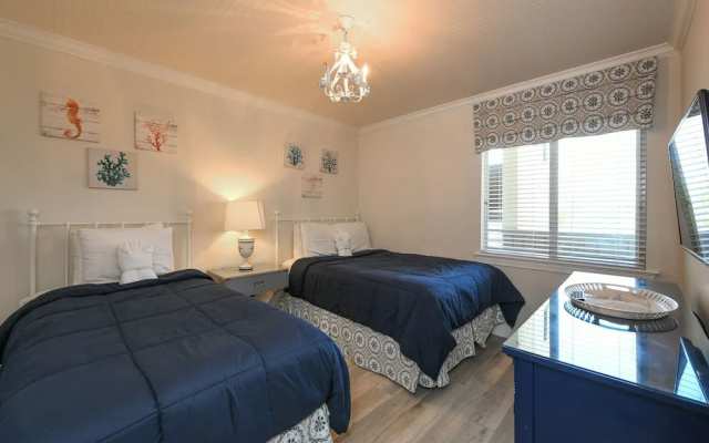 photo 4 of Stay Siesta Dunes, #300; by Beachside Management
