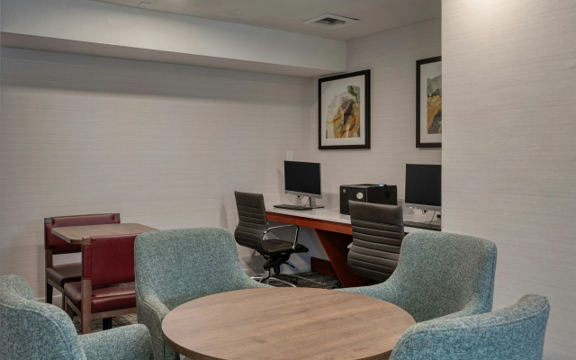 photo 2 of Staybridge Suites Allentown Bethlehem Airport by IHG