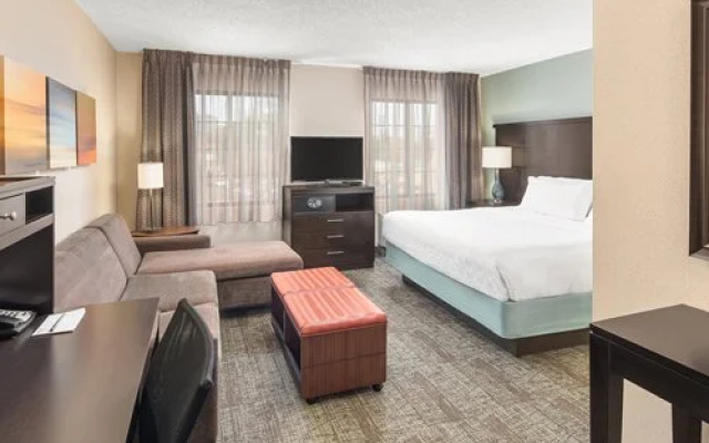 photo 3 of Staybridge Suites Atlanta/Buckhead - 3 Nights, Atlanta, USA