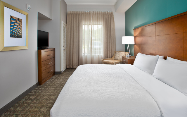 photo 3 of Staybridge Suites Auburn Hills by IHG