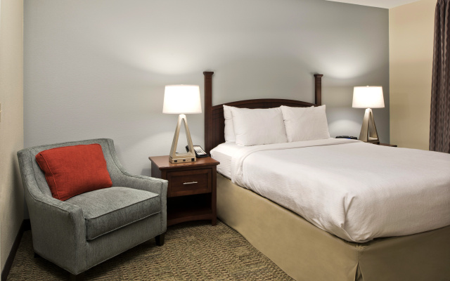 photo 5 of Staybridge Suites Charlotte Ballantyne by IHG