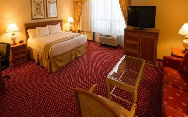 photo 4 of Staybridge Suites Chicago OHare Airport, an IHG Hotel