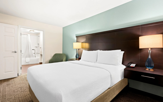 photo 3 of Staybridge Suites Cincinnati North by IHG