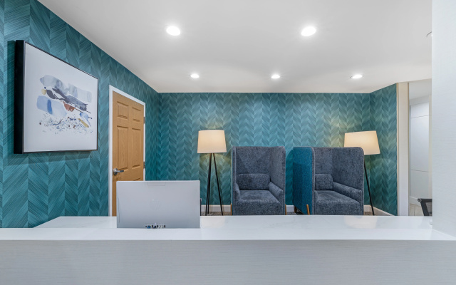 photo 3 of Staybridge Suites East Stroudsburg - Poconos by IHG
