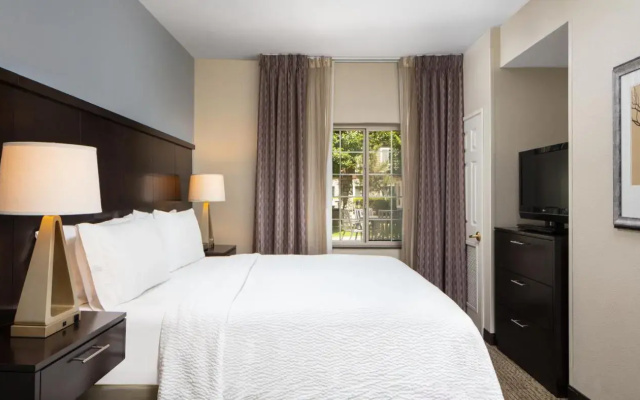 photo 4 of Staybridge Suites Fairfield Napa Valley Area by IHG