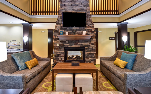photo 3 of Staybridge Suites Grand Rapids-Kentwood by IHG