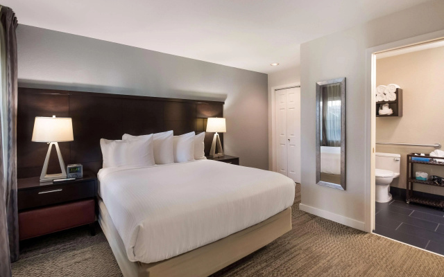 photo 4 of Sonesta ES Suites Dulles Airport
