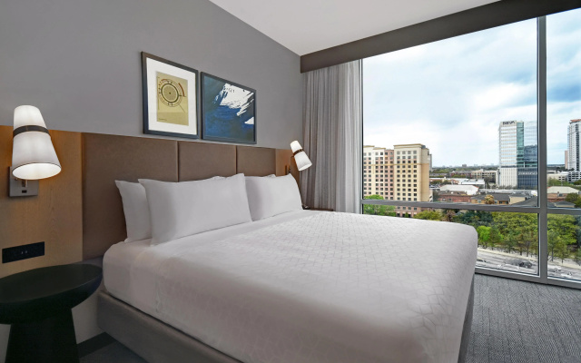 photo 4 of Staybridge Suites Houston Galleria Area by IHG