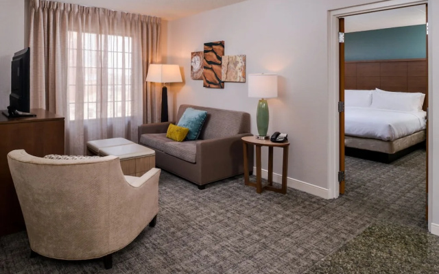 photo 4 of Staybridge Suites Indianapolis Downtown - Convention Center