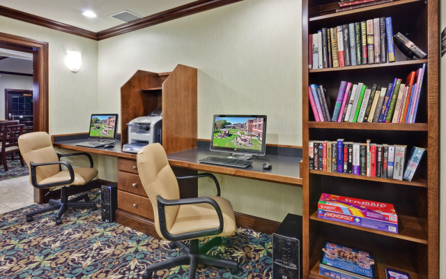 photo 2 of Staybridge Suites Indianapolis Carmel