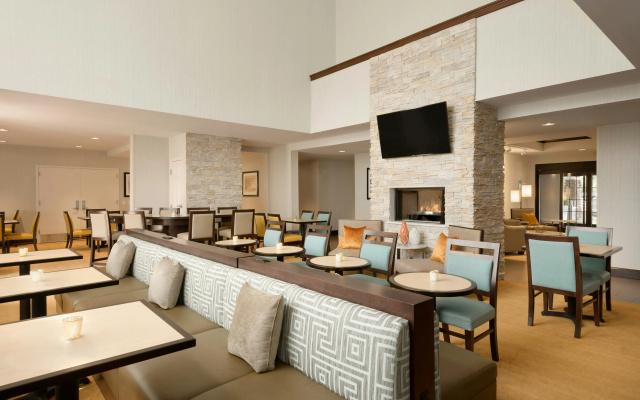 photo 5 of Homewood Suites by Hilton Jacksonville Deerwood Park