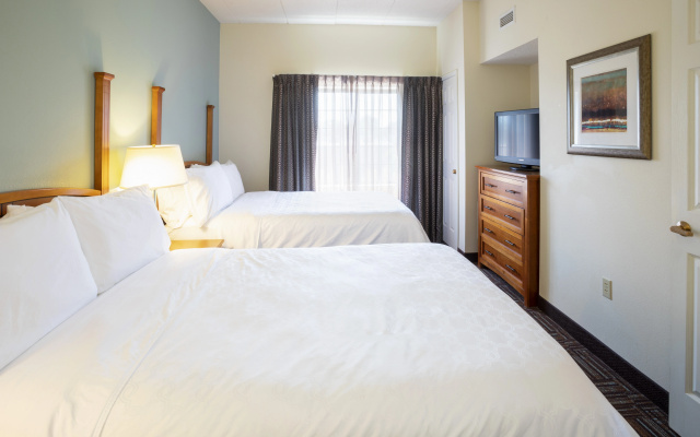 photo 2 of Staybridge Suites Minneapolis-Bloomington by IHG