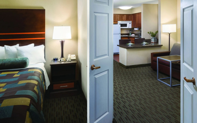 photo 3 of Aspen Suites