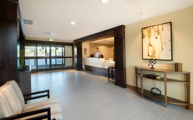 photo 2 of Staybridge Suites Scottsdale - Talking Stick by IHG