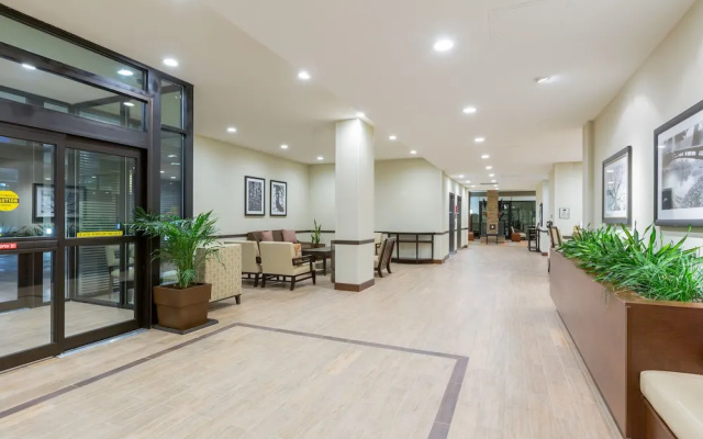 photo 2 of Staybridge Suites Seattle U District
