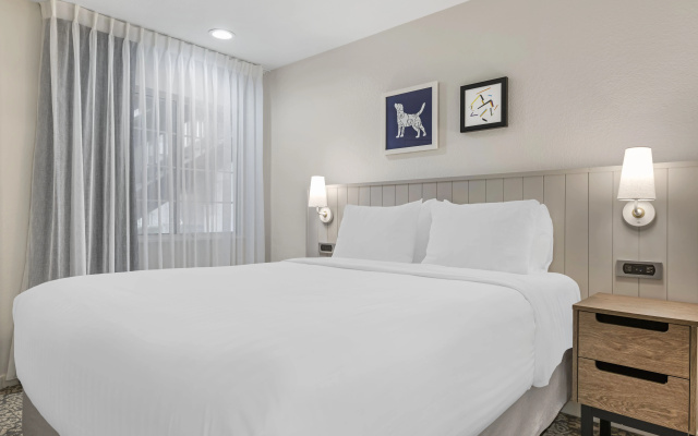 photo 4 of Sonesta ES Suites Torrance Redondo Beach