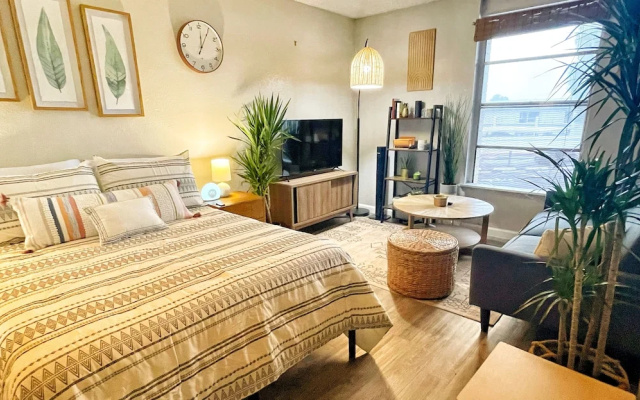 photo 5 of Stay-Smart Modern Travelodge