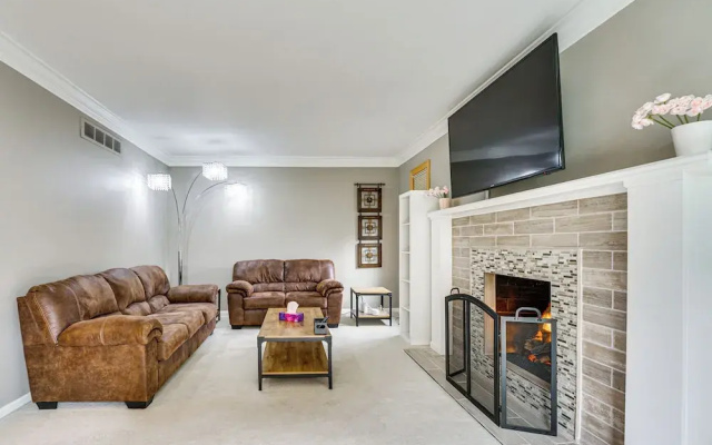 photo 5 of Sterling Heights Getaway w/ Fire Pit!