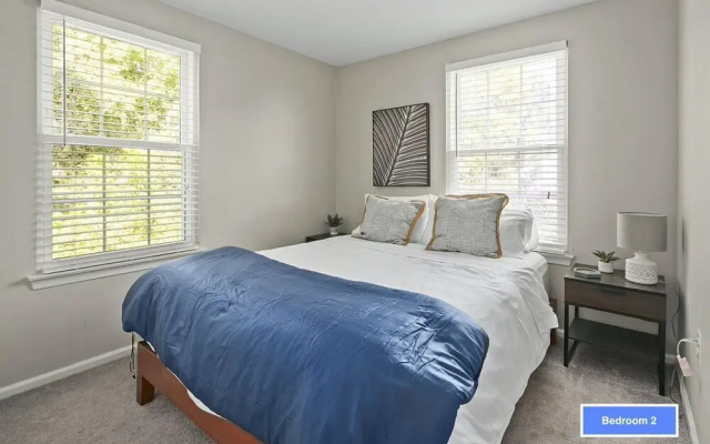 photo 2 of Top Rated Townhome - Largest Corner Unit With Patio, Deck, Basement, and new Luxury Mattresses! Self Checkin. Super Host Support!