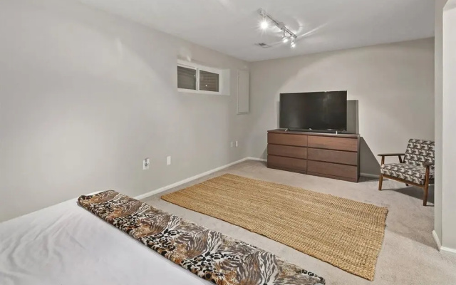 photo 4 of Top Rated Townhome - Largest Corner Unit With Patio, Deck, Basement, and new Luxury Mattresses! Self Checkin. Super Host Support!