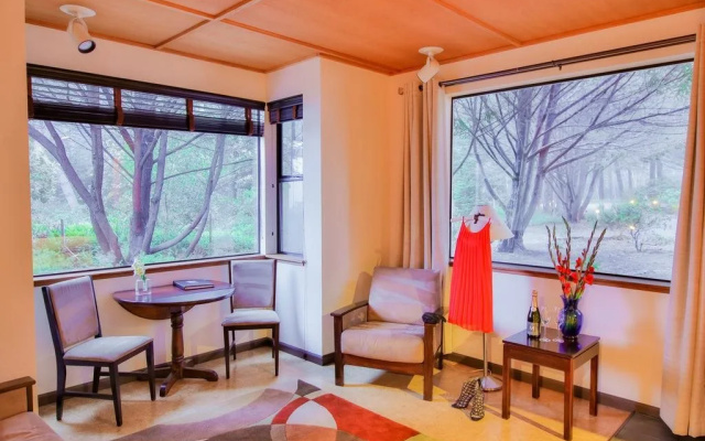 photo 5 of Mendocino Inn & Spa