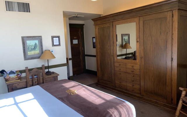 photo 4 of Stockyards Hotel