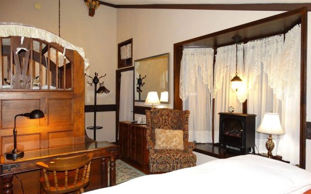 photo 3 of Stone Chalet B&B Inn and Event Center