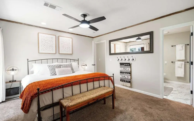 photo 4 of Stone Creek Retreat 2 BR Home!