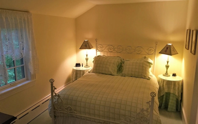 photo 2 of Stone Throw Cottage