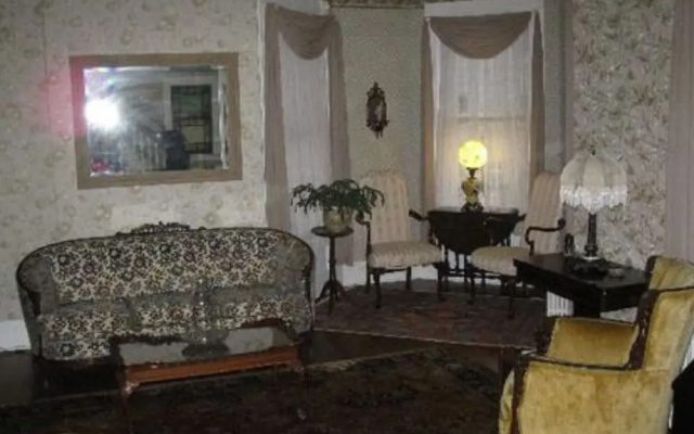 photo 2 of Stonegate Bed and Breakfast