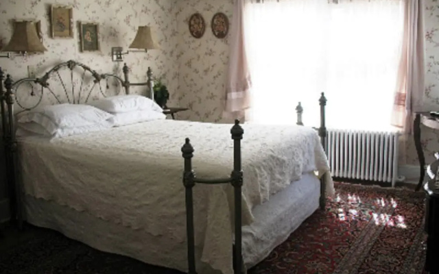 photo 5 of Stonegate Bed and Breakfast