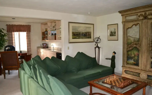 photo 4 of Stonepine Estate