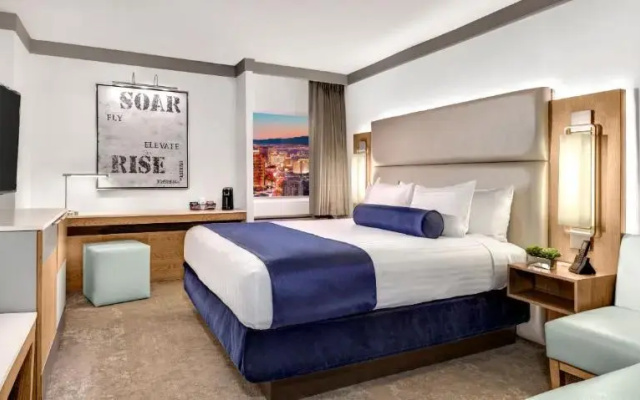 photo 4 of The STRAT Hotel, Casino & Tower