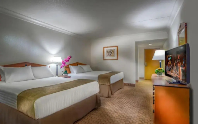 photo 5 of The STRAT Hotel, Casino & Tower