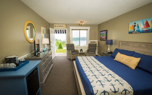 photo 5 of Strawberry Hill Seaside Inn