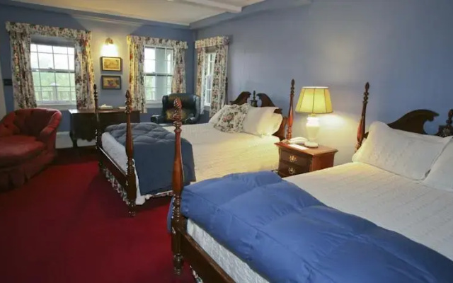 photo 2 of Strawberry Hill Villa