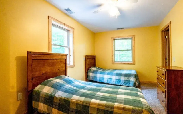 photo 5 of Streamside Dreams