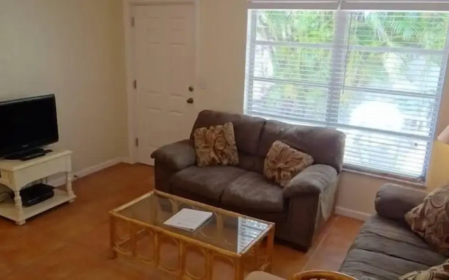 photo 2 of Street South House #54586 2 Bedrooms 1 Bathroom Home