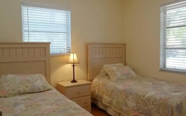 photo 4 of Street South House #54586 2 Bedrooms 1 Bathroom Home