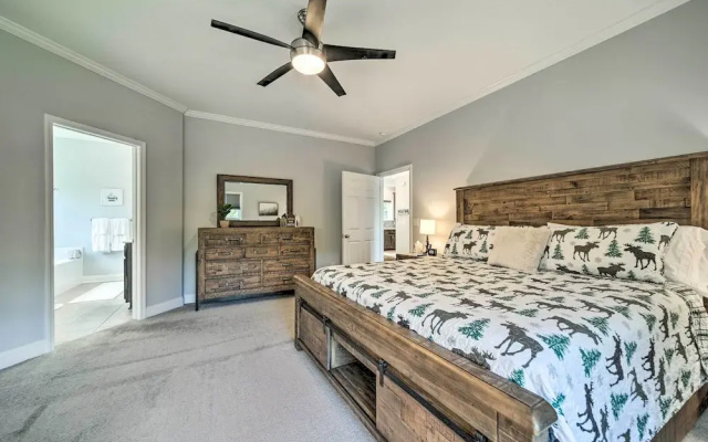 photo 4 of Striking Waynesville Home w/ Mtn Views & Deck