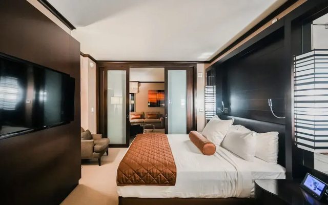 photo 5 of StripViewSuites at Vdara